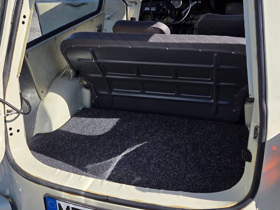 Immagine 14/38 di Trabant 600 Camping (1964)