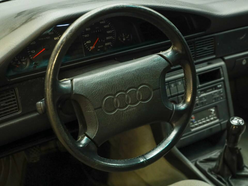 Image 47/50 de Audi 100 - 2.3E quattro (1990)