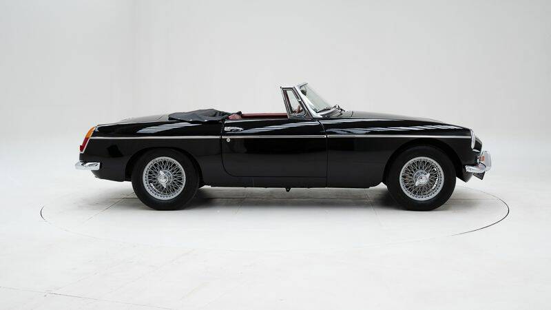 Immagine 6/15 di MG MGB (1962)