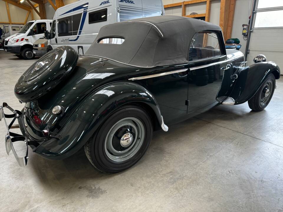 Image 6/40 de Citroën Traction Avant 11 BL (1951)