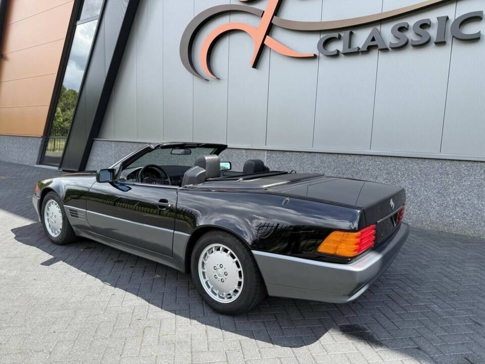 Image 5/50 de Mercedes-Benz 300 SL (1990)