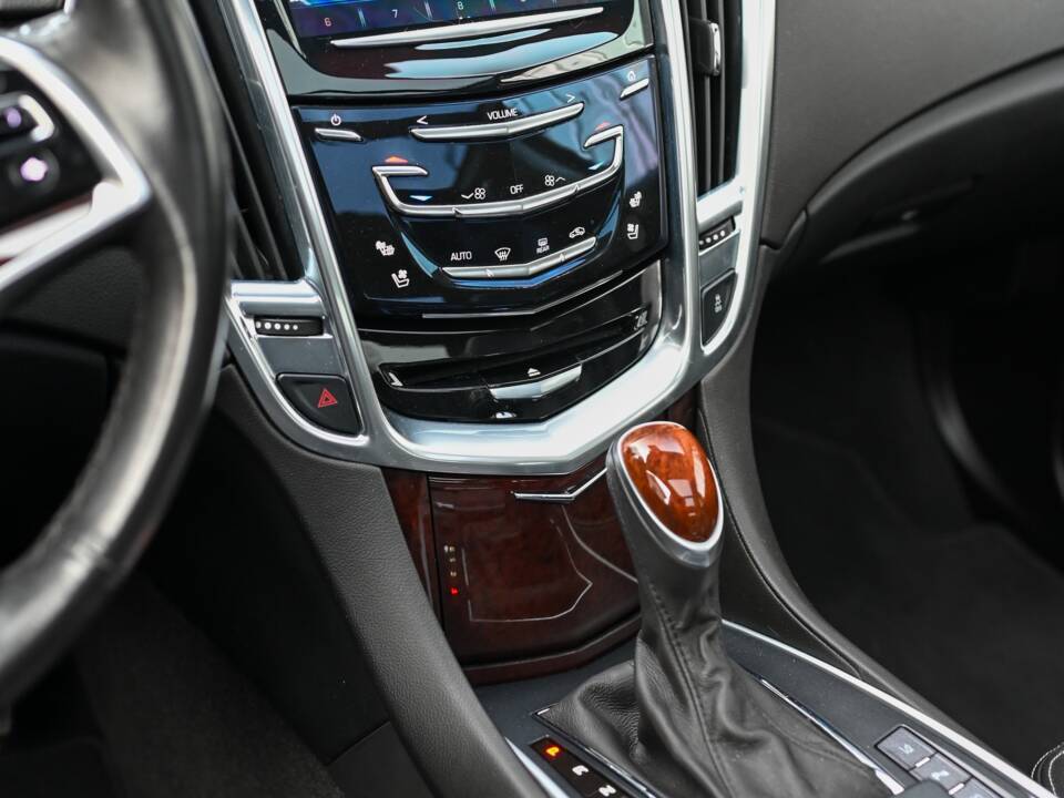 Immagine 11/21 di Cadillac SRX 3.6 V6 (2013)