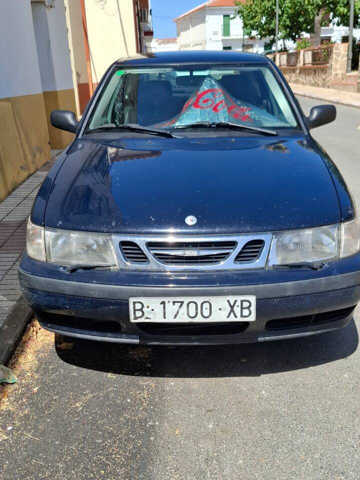 Imagen 1/7 de Saab 9-3 2.0 Turbo (2000)