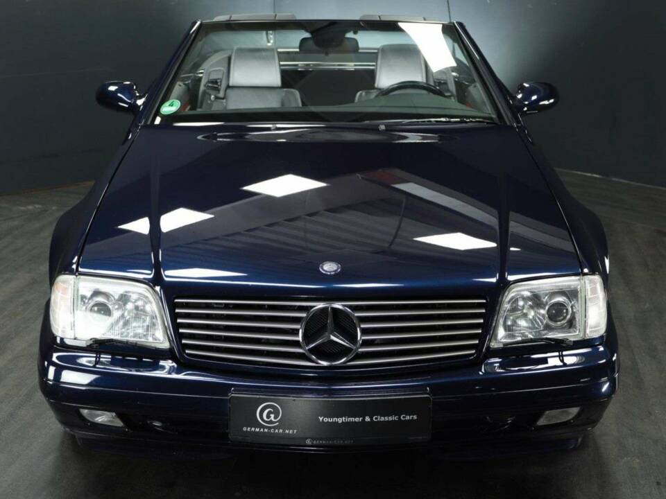 Imagen 9/30 de Mercedes-Benz SL 500 &quot;Final Edition&quot; (2001)
