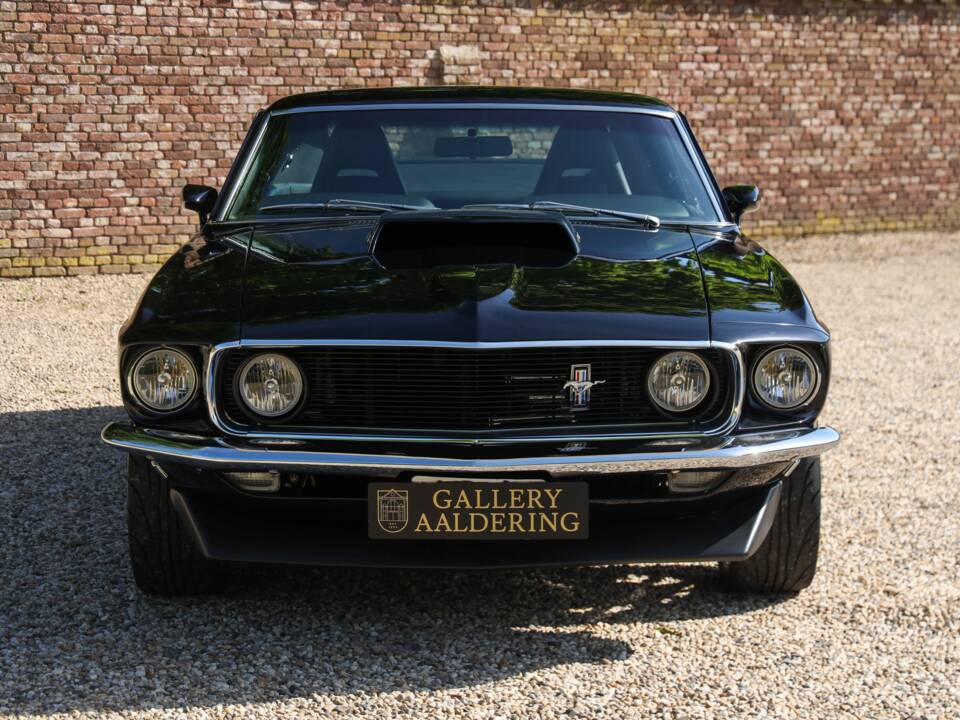 Image 16/50 of Ford Mustang 302 (1969)