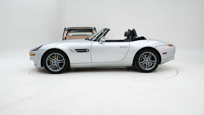 Image 8/15 de BMW Z8 (2000)