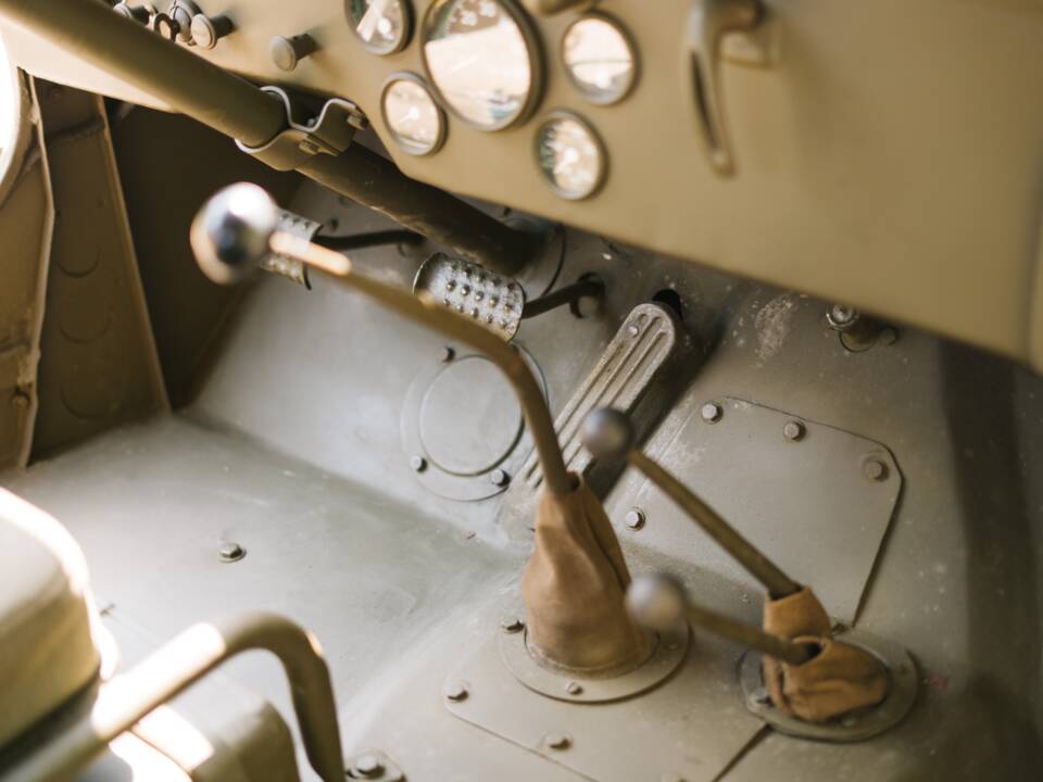 Bild 19/31 von Willys Jeep M38 A1 (1943)