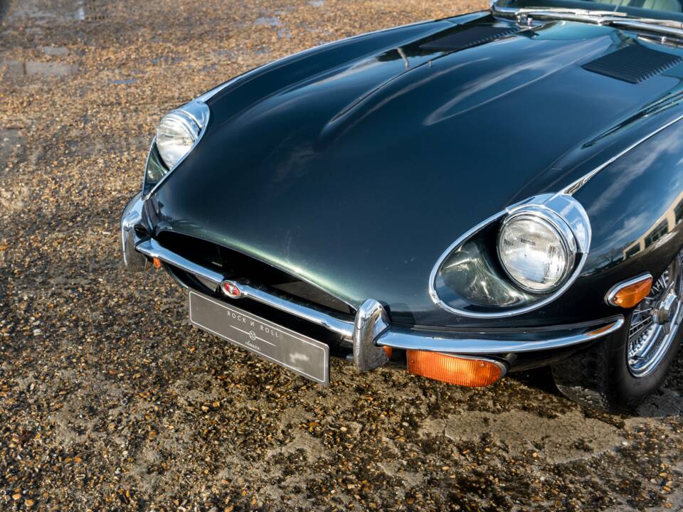 Afbeelding 12/34 van Jaguar E-Type (1971)