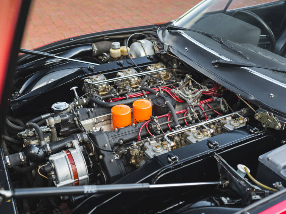 Immagine 14/20 di Ferrari 365 GTC&#x2F;4 (1972)