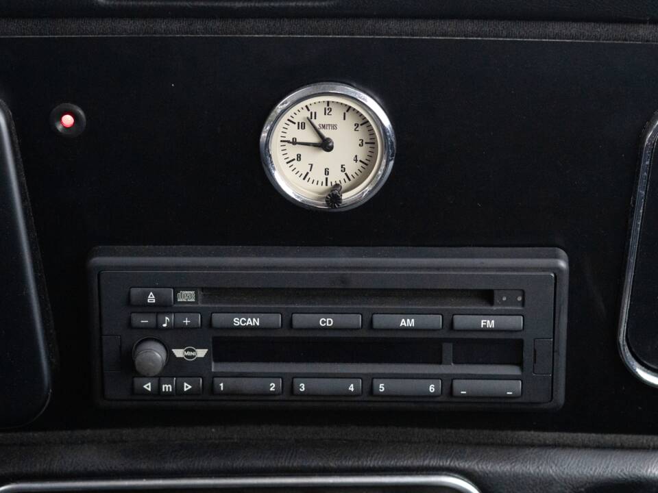 Bild 18/36 von Mini Cooper 1.3i MPI (2000)