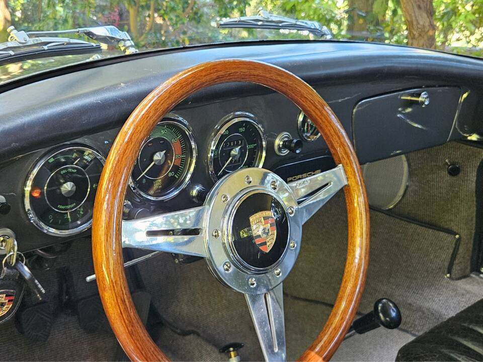 Image 15/33 de Porsche 356 A 1600 (1958)