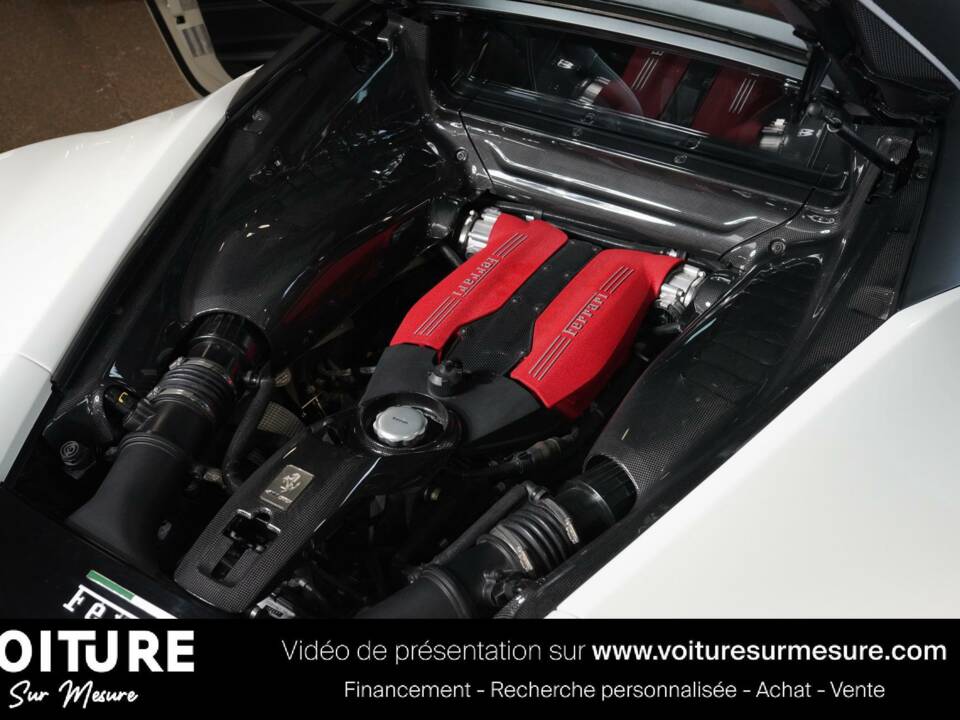 Image 23/50 of Ferrari 488 GTB (2015)