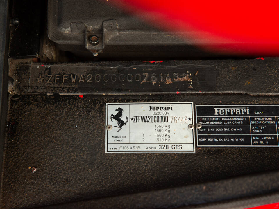 Immagine 46/49 di Ferrari 328 GTS (1988)