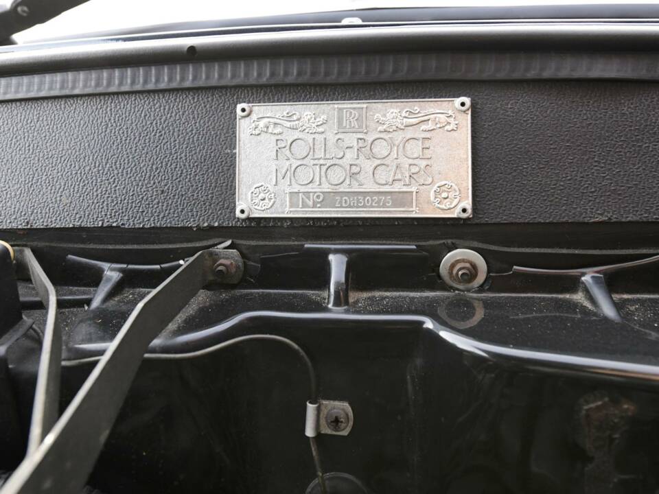 Image 49/50 of Rolls-Royce Corniche III (1990)