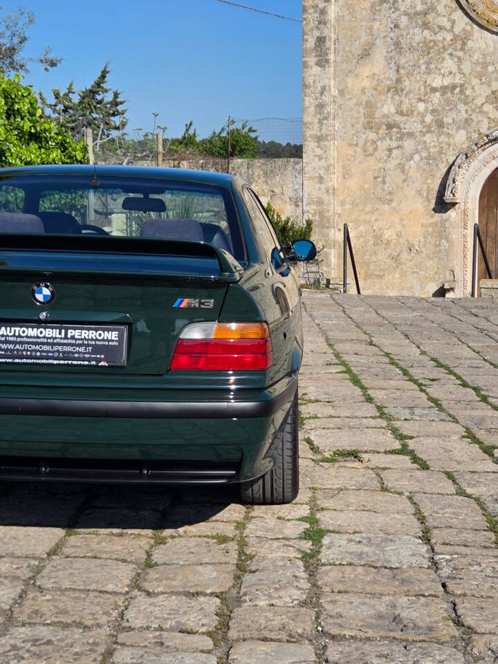 Immagine 37/82 di BMW M3 GT (1995)