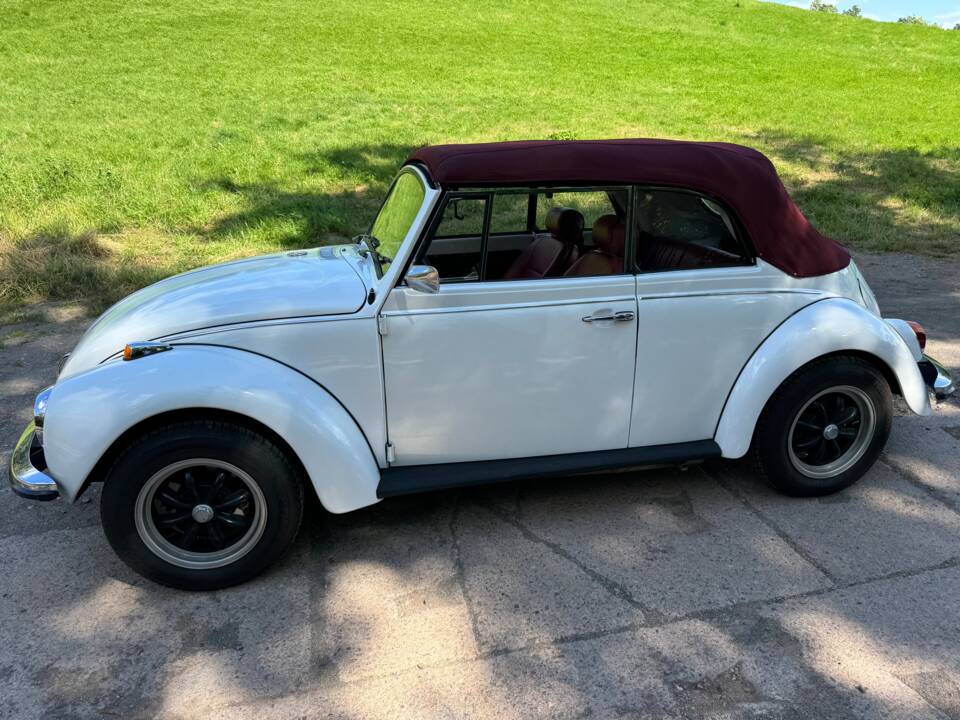 Bild 11/16 von Volkswagen Käfer 1302 S (1972)