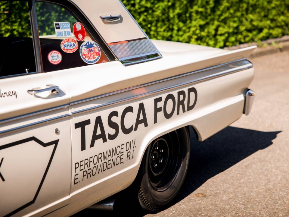 Bild 26/89 von Ford Fairlane 500 (1963)