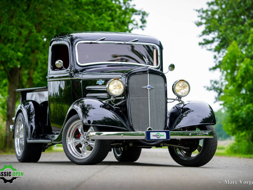 Image 16/54 of Chevrolet Standard (1936)