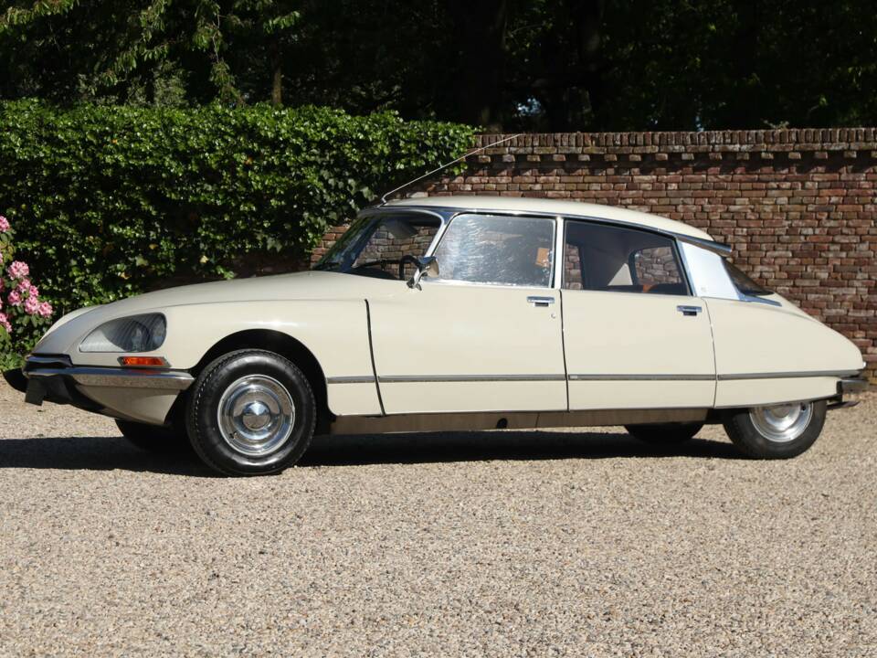 Imagen 17/50 de Citroën DS 20 Pallas (1971)