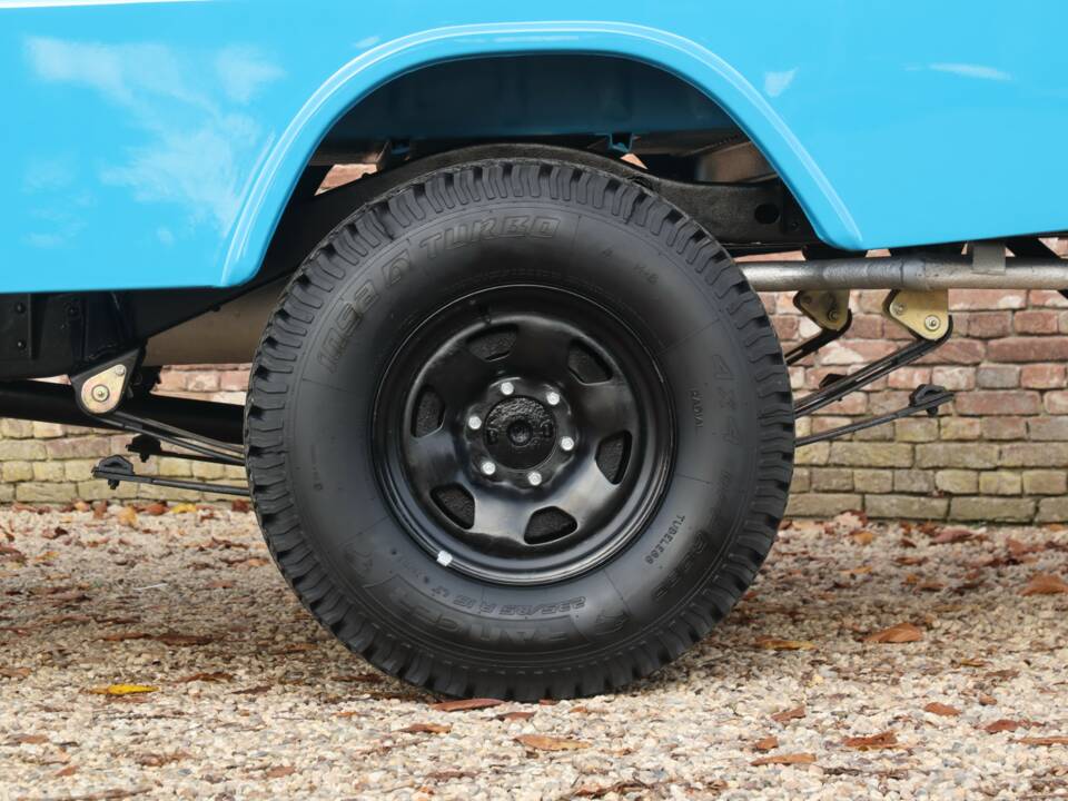 Bild 36/50 von Toyota Land Cruiser BJ 45 (1982)