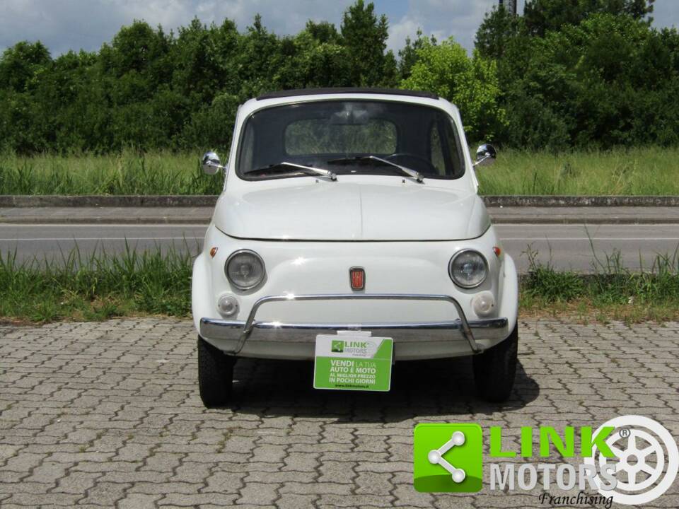 Image 4/10 of FIAT 500 L (1970)