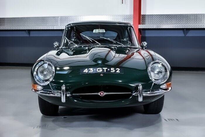 Afbeelding 4/7 van Jaguar E-Type 4.2 (1966)