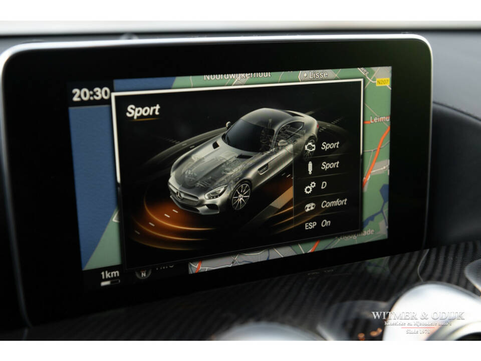 Image 32/43 of Mercedes-Benz C 63 S AMG (2015)