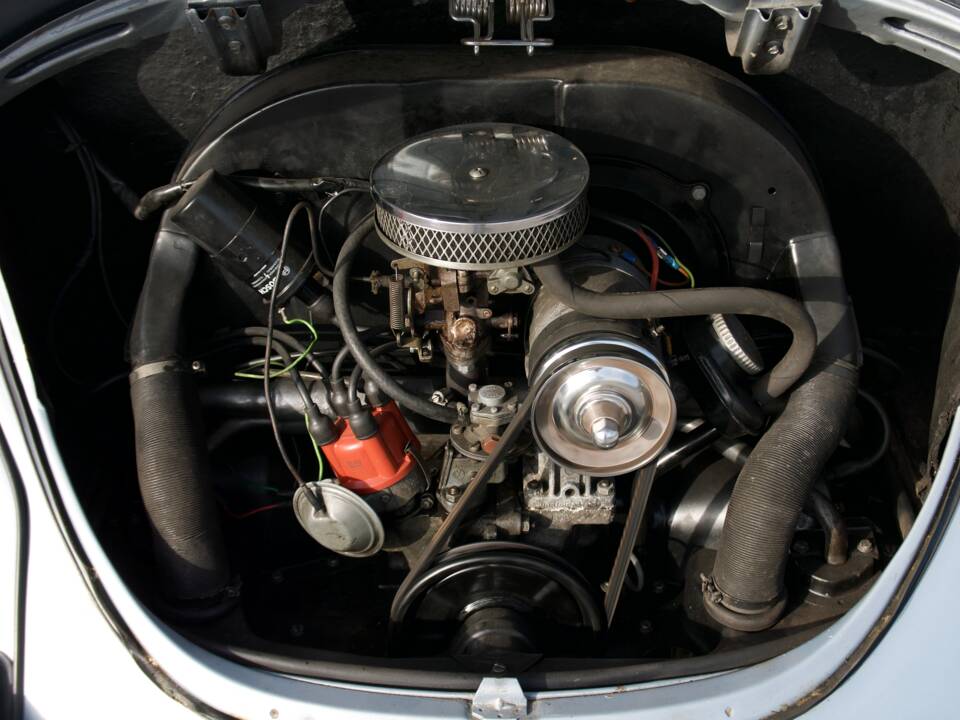 Image 52/54 of Volkswagen Beetle 1500 (1969)