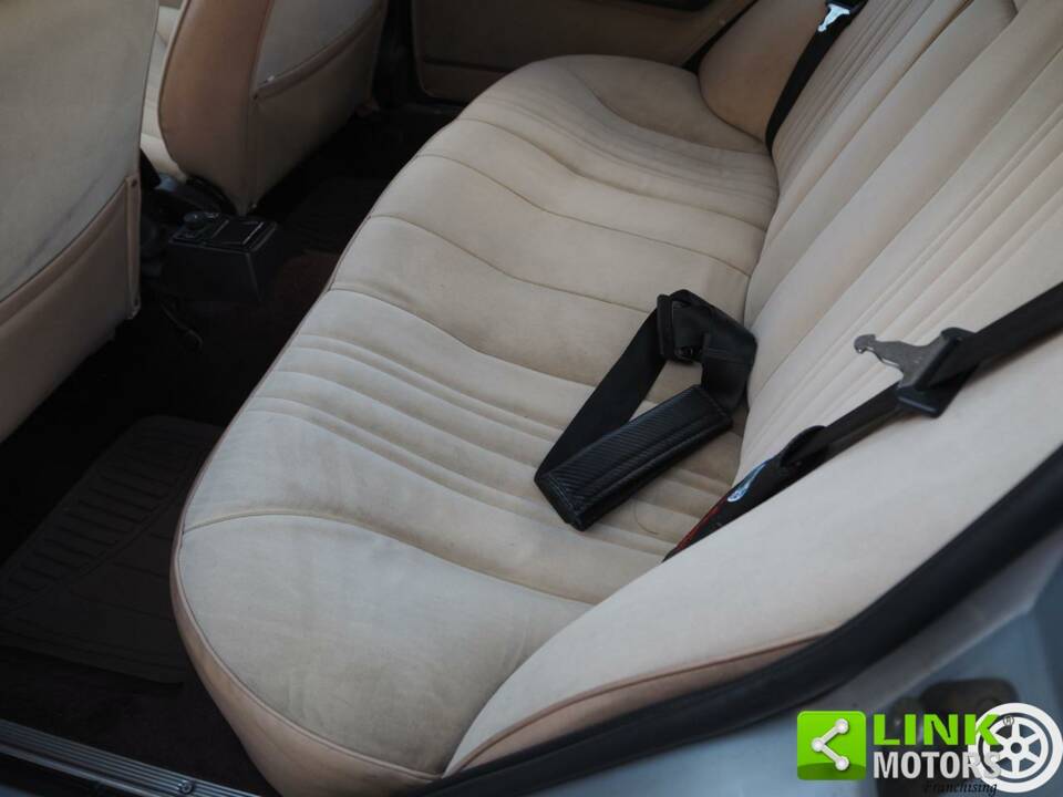 Image 41/50 of Alfa Romeo Alfetta 2.0 Li "America" (1982)