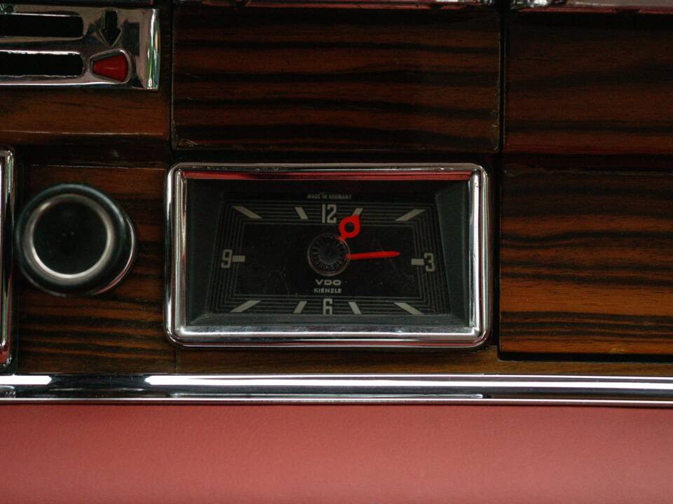 Image 64/95 of Mercedes-Benz 280 SE 3,5 (1970)