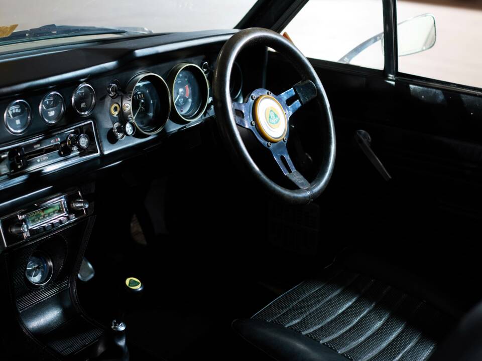 Image 26/53 de Ford Lotus Cortina (1969)
