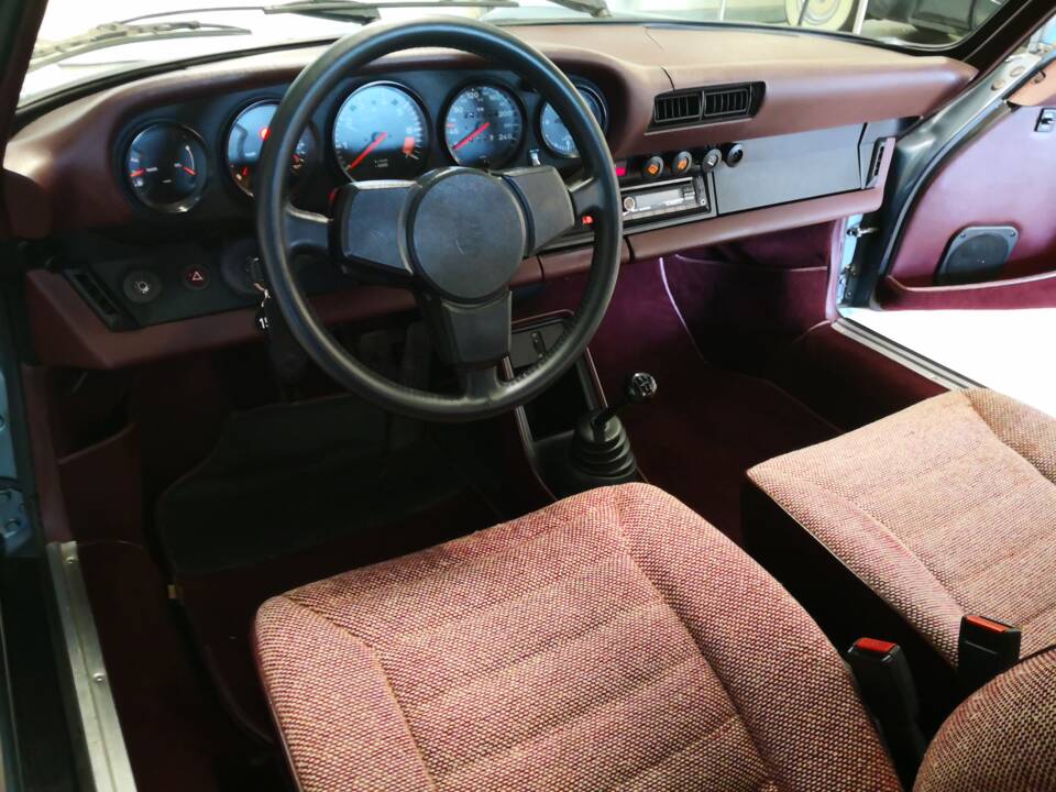 Bild 17/18 von Porsche 911 SC 3.0 (1983)