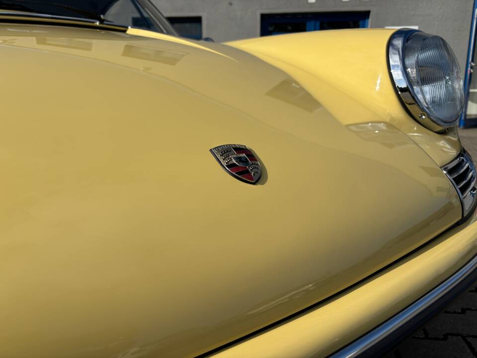 Image 46/70 of Porsche 912 (1965)
