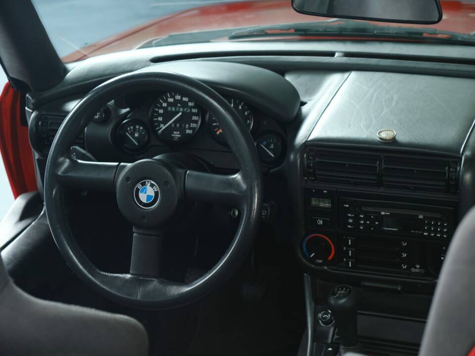 Image 5/50 of BMW Z1 (1990)