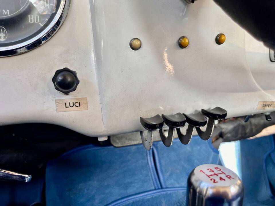 Image 32/50 of Maserati 3500 GT Touring (1959)
