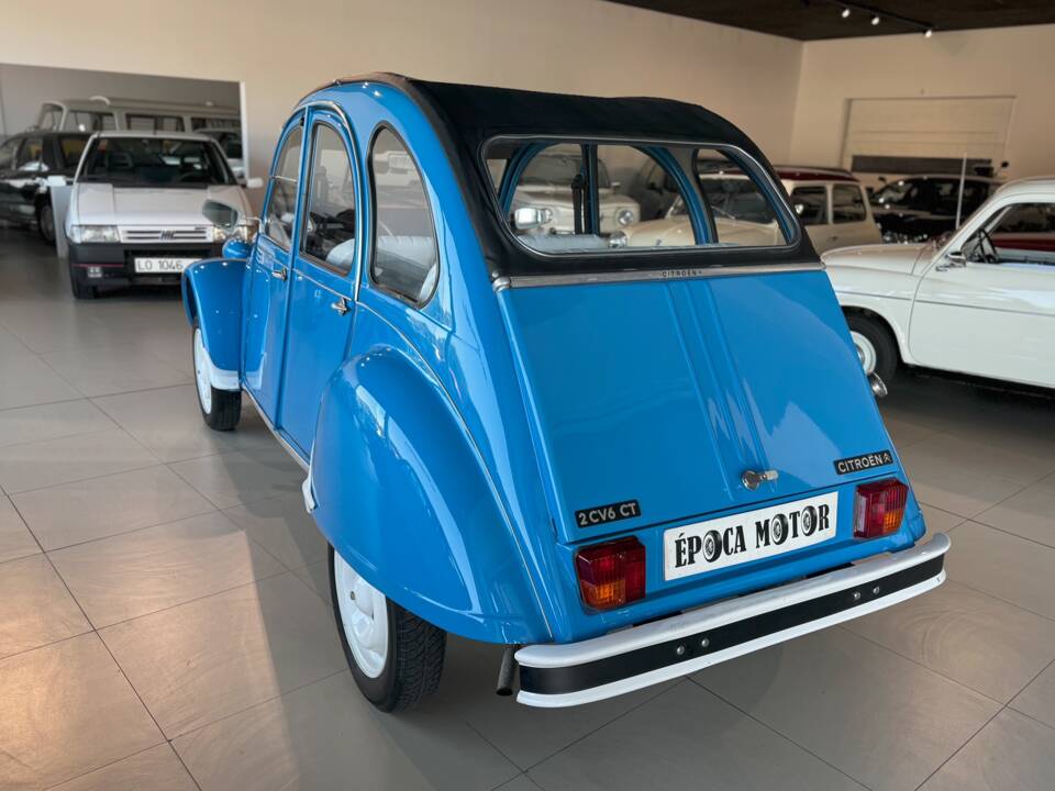 Image 11/36 de Citroën 2 CV 6 (1983)