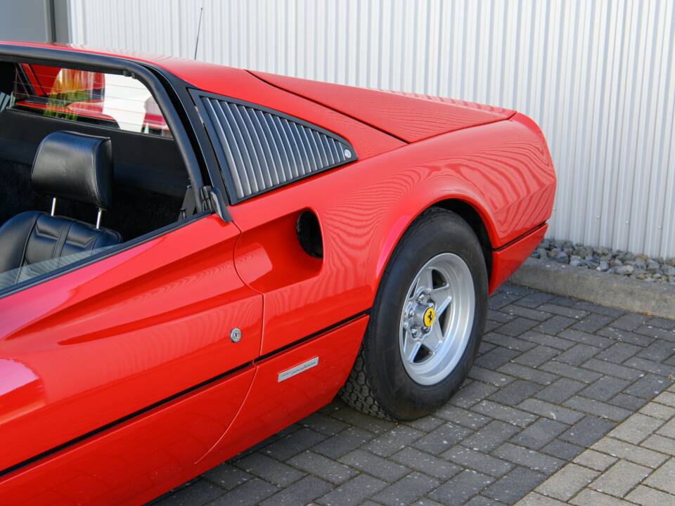 Bild 20/45 von Ferrari 308 GTSi (US) (1980)