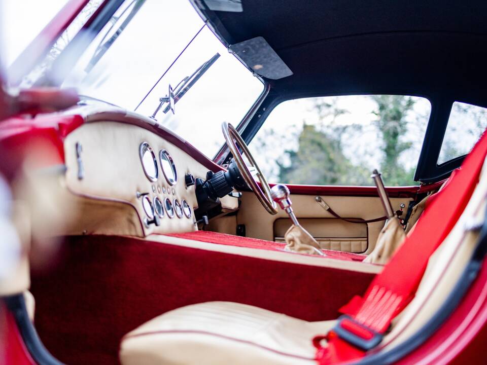 Afbeelding 44/50 van AC Cobra 289 (2000)