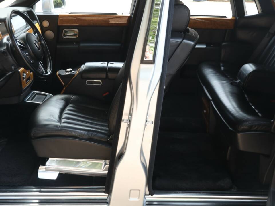 Bild 18/50 von Rolls-Royce Phantom VII (2004)