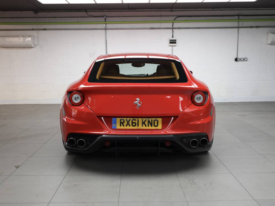 Immagine 13/50 di Ferrari FF (2011)
