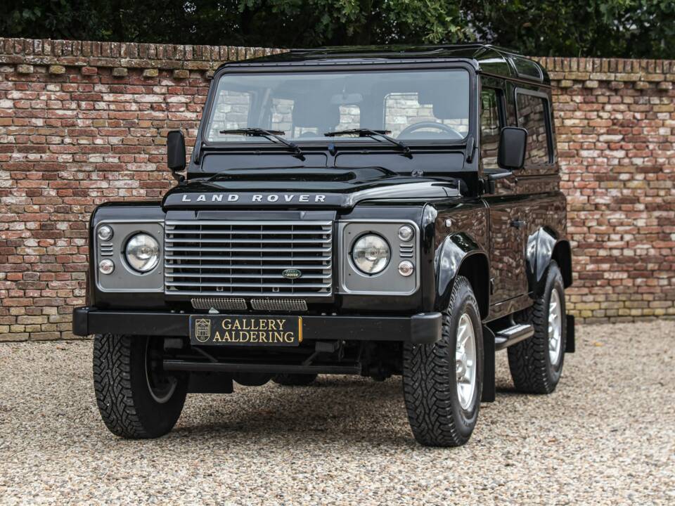 Obraz 23/50 pojazdu Land Rover Defender 90 (2013)