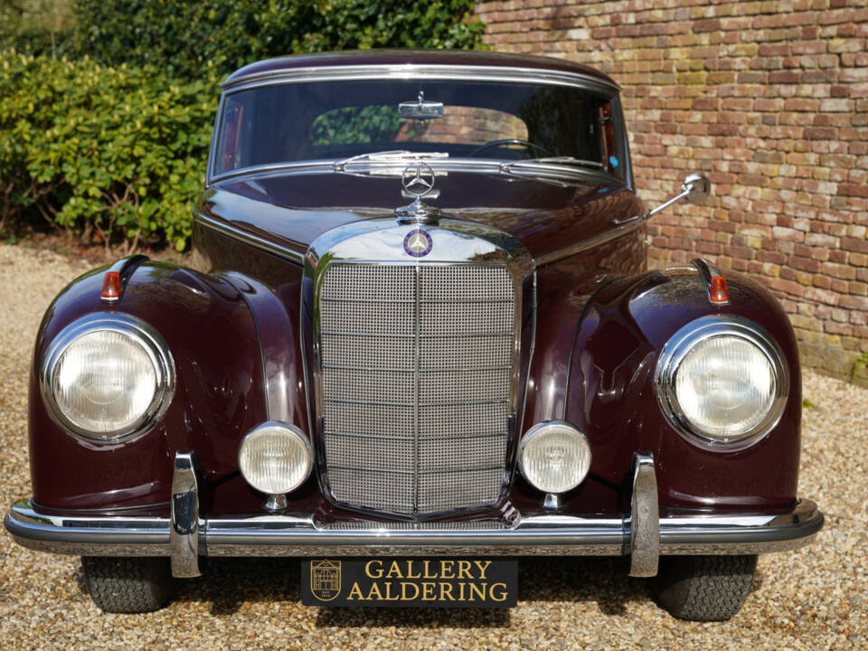 Afbeelding 40/50 van Mercedes-Benz 300 S (1953)