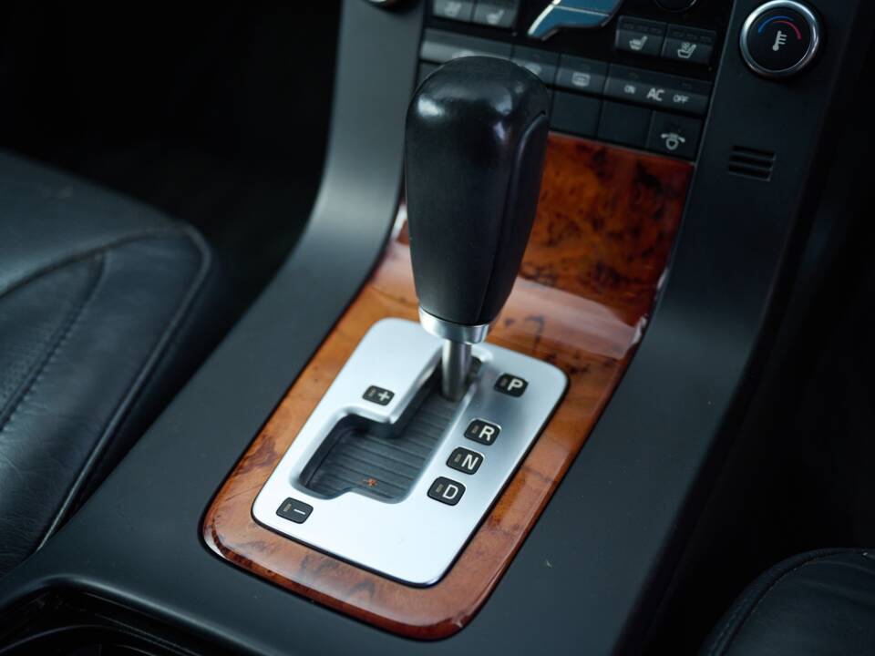 Imagen 48/50 de Volvo V70 AWD (2009)