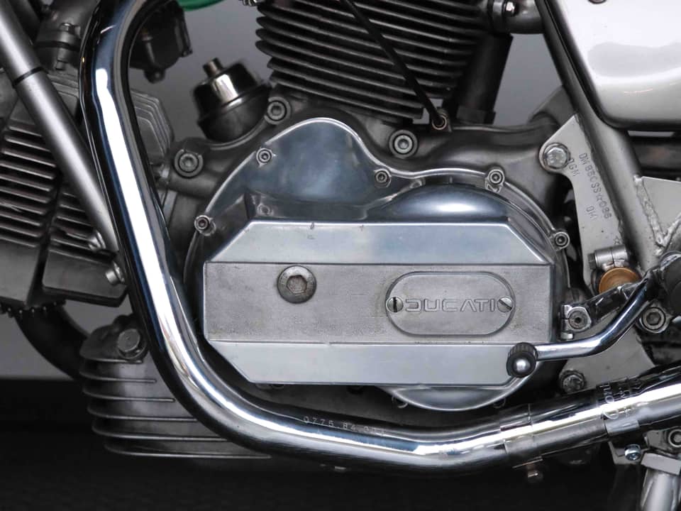 Image 46/75 of Ducati 900 SS (1976)
