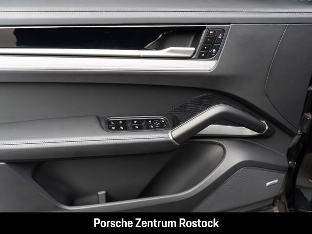 Imagen 15/34 de Porsche Cayenne Coupé E-Hybrid (2025)