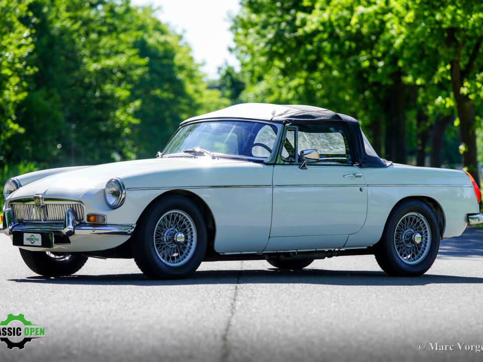 Bild 34/47 von MG MGB (1970)