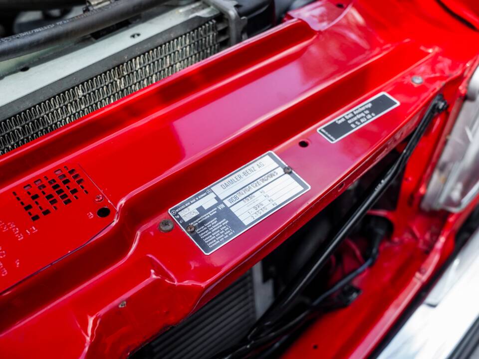 Bild 15/62 von Mercedes-Benz 300 SL (1988)