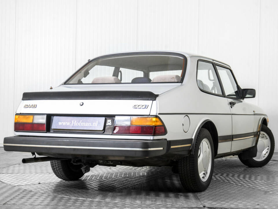 Image 39/42 of Saab 900 Turbo (1984)