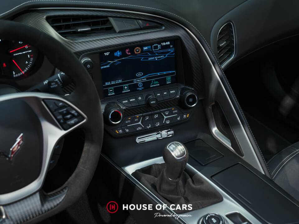 Image 20/23 of Chevrolet Corvette Stingray (2019)