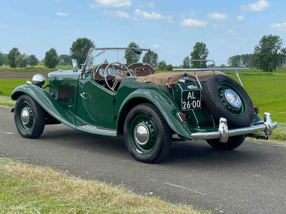 Imagen 3/7 de MG TD (1950)